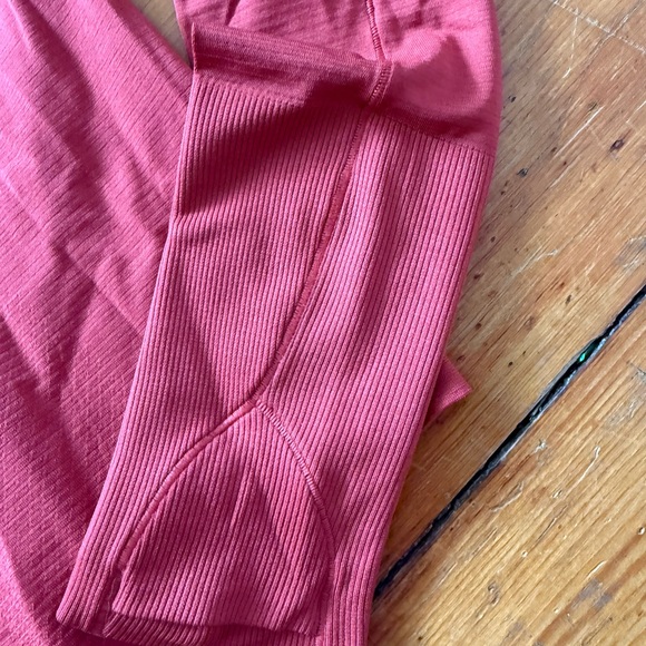 NWOT Lululemon Swiftly Tech Long-Sleeve Shirt 2.0 - Picture 7 of 8